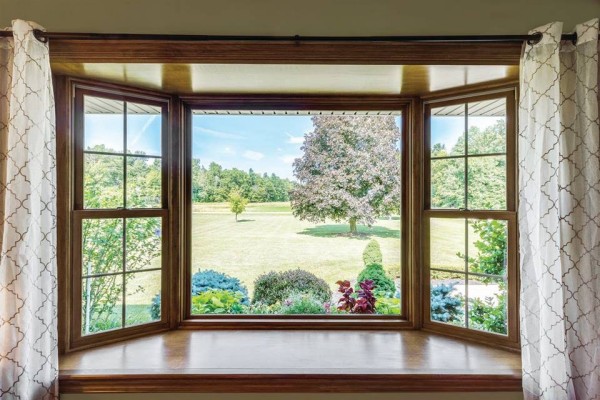 caulk for installation and sealing gap of window and door