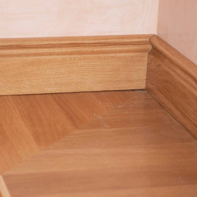 latex caulk for wooden skirting board